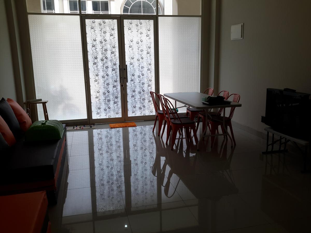 Grand Galaxy At Kalimalang Motel Bekasi Bagian luar foto